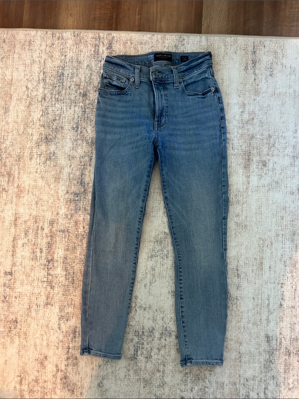 Lucky Brand Women’s Skinny Jeans in Medium Blue Wash